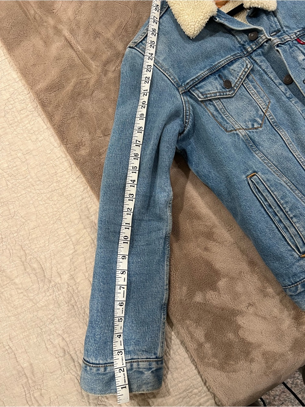 Levi's Light Blue Denim Sherpa-Lined Bomber Jacket - Picture 4 of 8